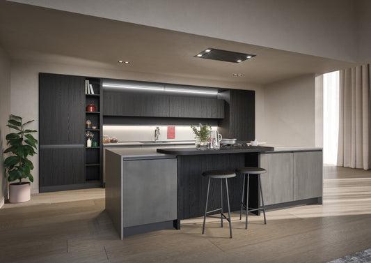 HERA 04 - Cucina elegante con isola e finiture effetto metallo